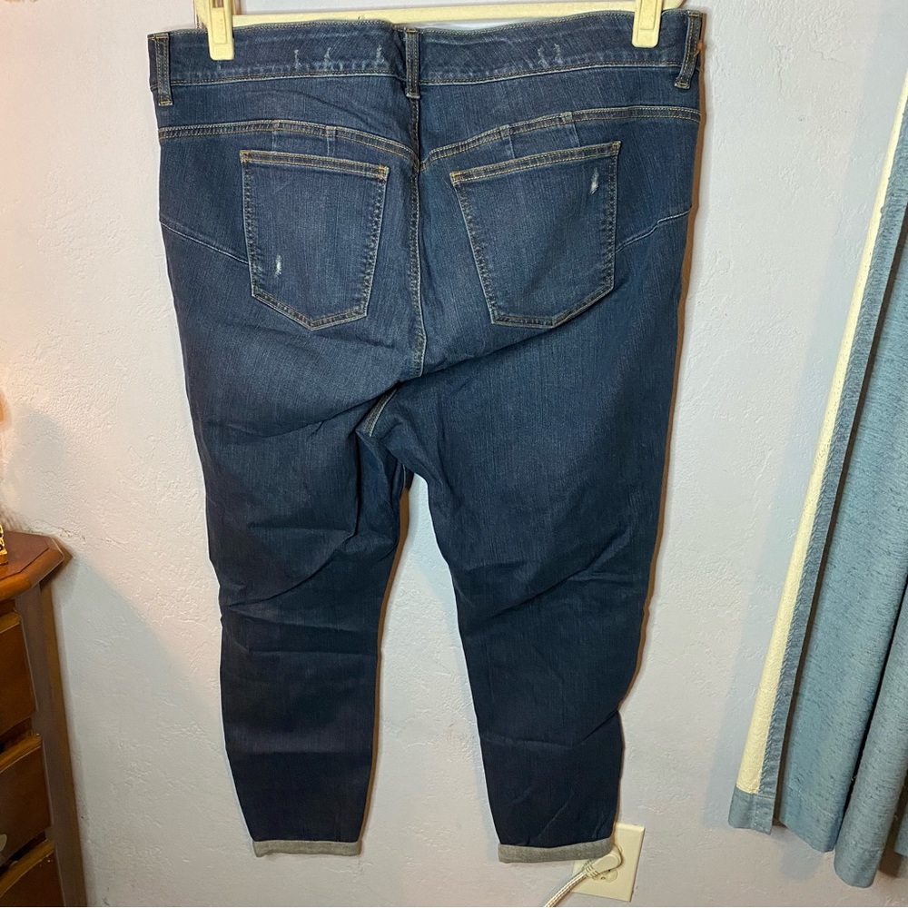 Torrid Bombshell Skinny 22R - Picture 2 of 3